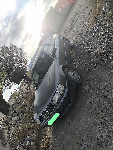 Audi: Audi 100: 1990 г., 2 л, Механика, Бензин, Седан — 2