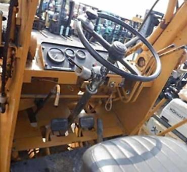 шины на погрузчика: Погрузчик, Komatsu, Колесный, Фронтальный — 2