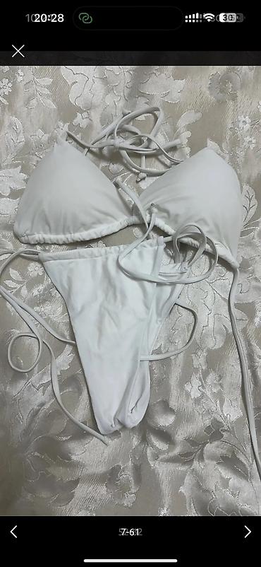 Брючные костюмы: Женская одежда, покупала в Дубаи/Италии, размер s/m, l до 44. Цены от at lalafo.kg — 42 Брючные костюмы: Женская одежда, покупала в Дубаи/Италии, размер s/m, l до 44. Цены от — 42