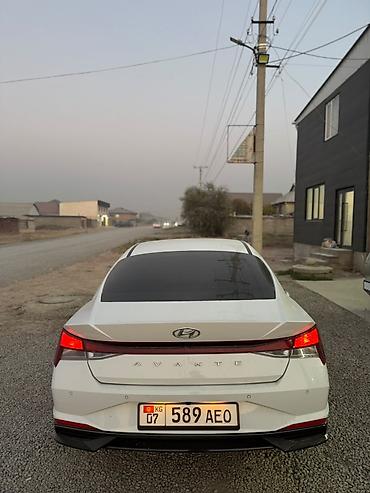 q 06: Hyundai Avante: 2021 г., 1.6 л, Автомат, Бензин, Седан — 4