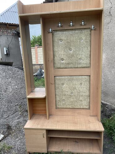 одежда италия: Шкаф для одежды, Б/у, Прямой