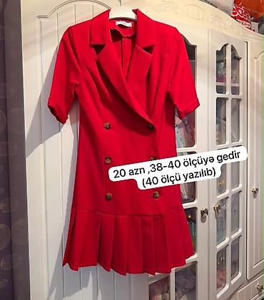 Qırmızı rəngdə şık don – blazer tərzində, qısaqol, ikiqat düyməli lalafo.az -da Qırmızı rəngdə şık don – blazer tərzində, qısaqol, ikiqat düyməli
