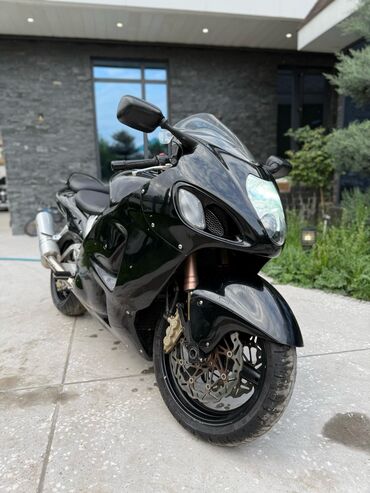 Мотоциклы: Спортбайк Suzuki, 1300 куб. см, Бензин, Взрослый, Б/у