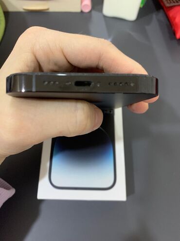 Apple iPhone: IPhone 14 Pro, 128 GB, Qara, Barmaq izi, Simsiz şarj, Face ID — 6