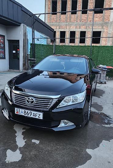 Toyota Camry: 2012 г., 3.5 л, Автомат, Бензин, Седан — 3
