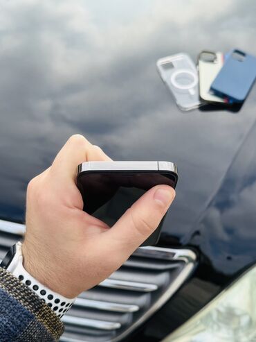 Apple iPhone: IPhone 12 Pro, 128 GB, Graphite, Simsiz şarj, Face ID — 12