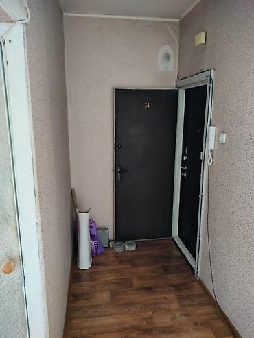 1000: 1 комната, 35 м², 1000 мелочей 105 серия, 5 этаж, Старый ремонт — 5