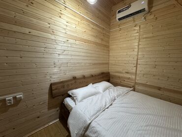 Посуточная аренда домов: 50 м², 1 комната, Евроремонт, Кондиционер, Парковка — 7