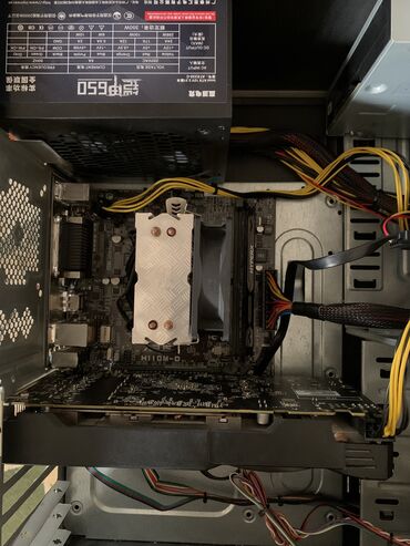 игровой компьюте: Компьютер, ядролор - 4, ОЭТ 8 ГБ, Оюндар үчүн, Жаңы, Intel Core i3, AMD Radeon RX 580, SSD