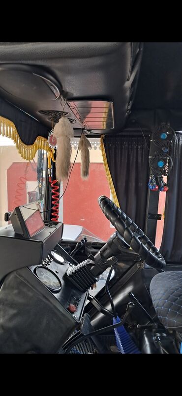 Traktorlar: Belarus 892 traktor - Model: Belarus 892, 4x4 çəkış - Kabin: geniş — 3