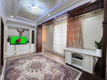 квартира в тоголок молдо: 2 бөлмө, 50 кв. м, Элитка, 3 кабат, Дизайнердик ремонт