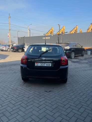 Toyota: Toyota Corolla: 2005 г., 1.6 л, Механика, Бензин, Хэтчбэк — 3