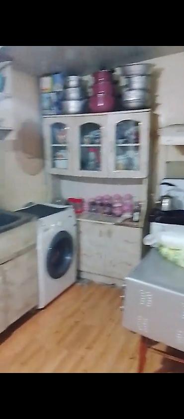quba a frame evler: Satılır: 2 otaqlı həyət evi (şəkillərdə) Xüsusiyyətlər: - Mətbəx — 1