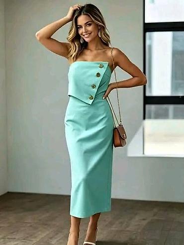 eldo design: Elegantna midi haljina bez bretela sa asimetričnim preklopom i — 2