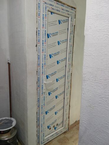 Plastik qapılar: Hamam üçün Yeni Plastik qapı Çərçivə ilə, Zəmanətli, Ödənişli quraşdırma, Pulsuz çatdırılma — 25