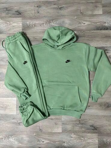 Gornji i donji deo: Nike, Jednobojni, bоја - Šareno — 2