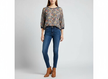 Women's blouse, size M