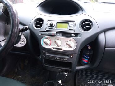 Toyota: Toyota Yaris: 1.4 l. | 2003 έ. Χάτσμπακ — 7