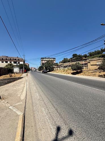 dübəndidə torpaq: 14 sot Tikinti, Kommunal xətlər qoşulmayıb — 3