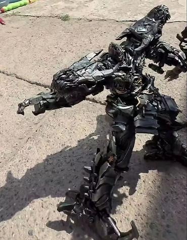 фильм: Коллекционная фигурка Grimlock (Трансформеры) - — 5