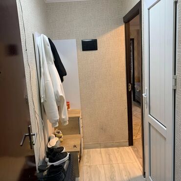 Köhnə tikili: Satılır: zövqlə dizayn olunmuş mənzil interyeri.Gəncədə şans tibb — 12