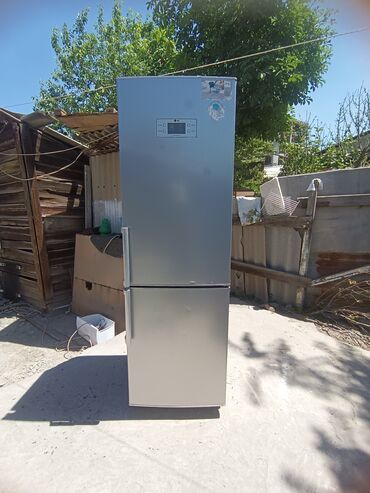 диспенсер с холодильником: Холодильник LG, Б/у, Двухкамерный, No frost, 60 * 190 * 400