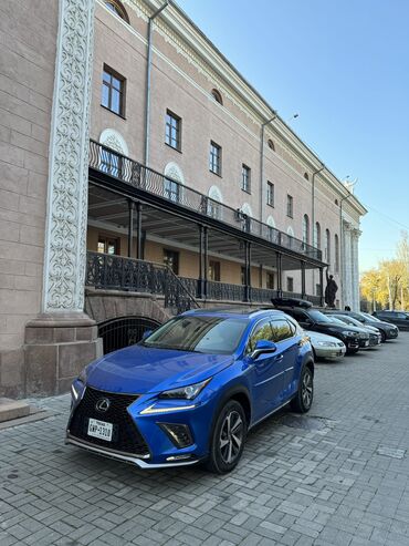 заказ машин: Lexus NX: 2018 г., 2 л, Типтроник, Бензин, Кроссовер