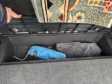 Toyota: Toyota ist: 2003 г., 1.5 л, Автомат, Бензин, Седан — 6