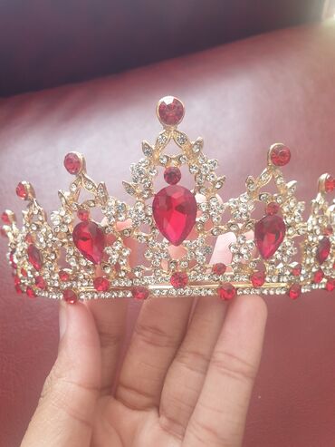 patike za vodu novi sad: Hair crown, Handmade, color - Red