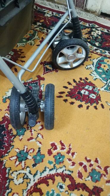 Gəzinti arabaları: Klassik gəzinti arabası, İşlənmiş -da lalafo.az — 2 Gəzinti arabaları: Klassik gəzinti arabası, İşlənmiş — 2