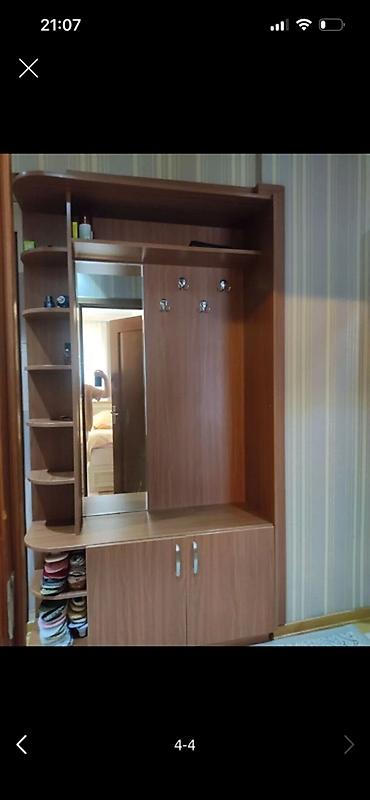 Dəhliz dolabları: Dəhliz üçün çoxfunksiyalı giriş dolabı - Material: laminat/LDSP, ağac — 1
