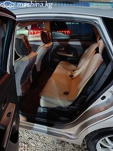 mers c class: Toyota Prius: 2016 г., 1.8 л, Автомат, Гибрид, Универсал — 6
