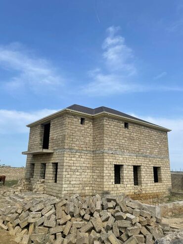 Həyət evləri və villaların satışı: Qala qəs. 6 otaqlı, 180 kv. m, Təmirsiz — 3