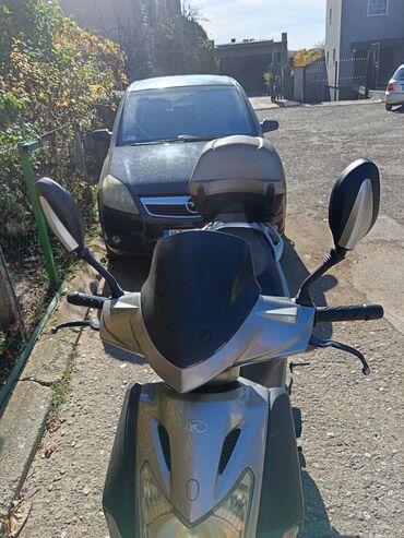Ostali motocikli i skuteri: Kymco Agility 125 skuter - Zapremina: 125 ccm (serija Agility 125) - — 19
