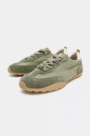 Women's Sneakers and athletic shoes: Кроссовки, 42, Zara, Новый, Самовывоз — 1