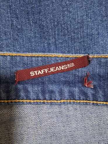 Farmerke: Ženske farmerke Staff Jeans– tamno plavi denim sa blagim „washed“ — 9