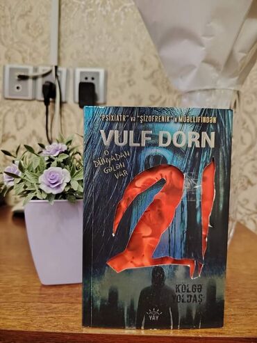 kimya kitabları: 💥Yeni gəldi💥 📚Vulf Dorn-21 Kölgə yoldaş 🚇Metrolara, ✈Xarici