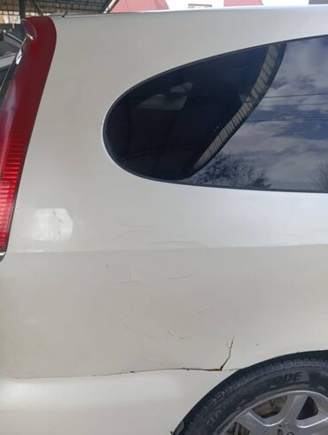 Honda: Honda Stream: 2000 г., 2 л, Автомат, Бензин, Минивэн at lalafo.kg — 11 Honda: Honda Stream: 2000 г., 2 л, Автомат, Бензин, Минивэн — 11