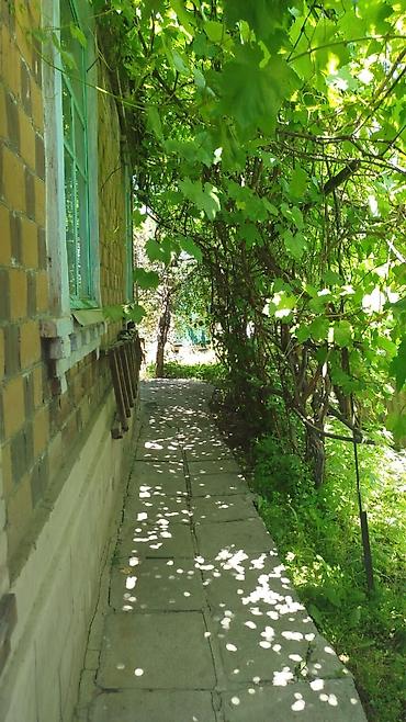 перво май: Продаю дом 65кв в бишкеке.начало маевка.дом 65 кв.4 соток.Газ — 5