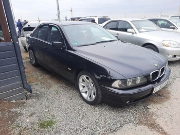BMW: BMW 5 series GT: 2003 г., 2.2 л, Механика, Бензин, Седан