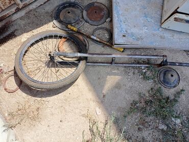 Velosiped ehtiyyat hissələri: Velosiped təkəri müxtəlif velosiped modelləri üçün uyğundur. Təkər