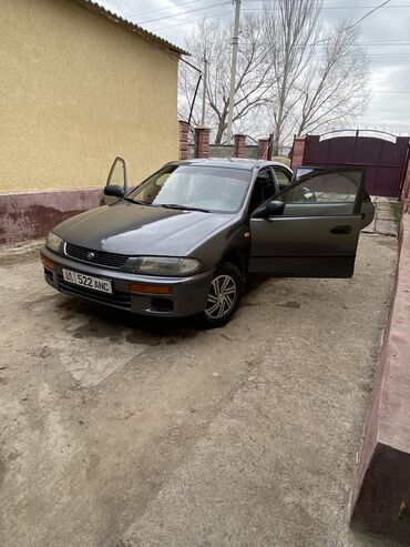 российские машины: Mazda 323: 1994 г., 1.6 л, Механика, Бензин, Седан