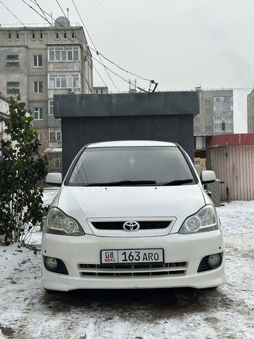 марк 2 1997: Toyota Ipsum: 2004 г., 2.4 л, Автомат, Газ, Минивэн