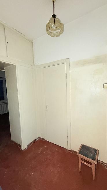 продаю кв 2 ком: 1 комната, 36 м², 105 серия, 1 этаж, Требуется ремонт — 6