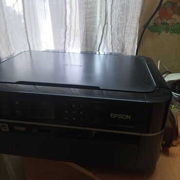 Принтеры: Принтер epson TX 650 на запчасти. 2 штуки. Оба не включаются. Цена за