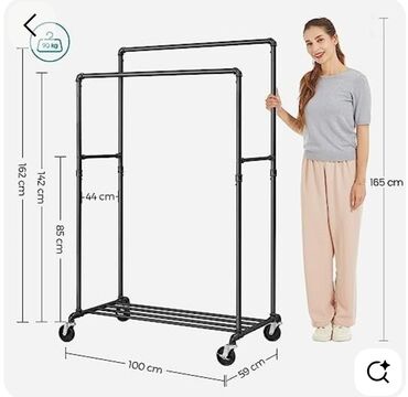 Mağaza asılqanları: Paltar asmaq üçün nəzərdə tutulmuş metal konstruksiyalı asılqan. Bu — 13