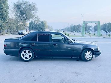 2107 2011: Mercedes-Benz W124: 1993 г., 3 л, Седан — 6