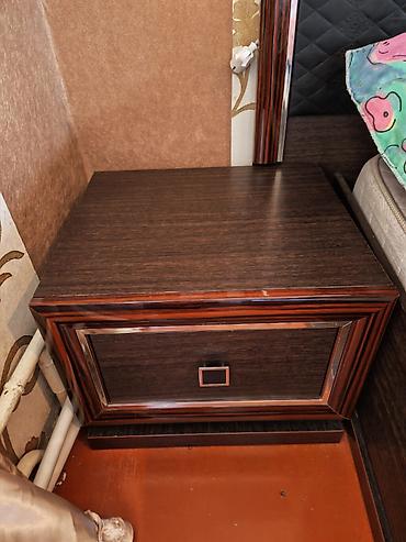 Yataq otağı dəstləri: 3 Divan - 100 Azn (açılır) Yataq dəsti - 250 Azn (şkaflar daxil) — 15