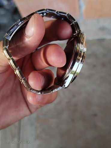 prada eynekleri qiymeti: Qol saatı-işıqlandırma,suya davamlı,tarix göstərici