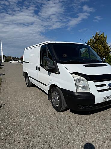 limuzin maşın: Ford Transit yük furgonu Masin yaxsi vezyetdedir avorpadan il yarımdır — 5